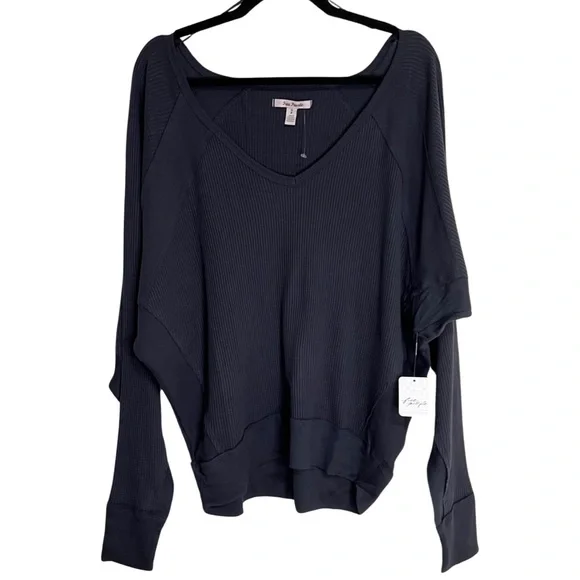 NWT Free People Santa Clara Thermal in color Black - Picture 3 of 8